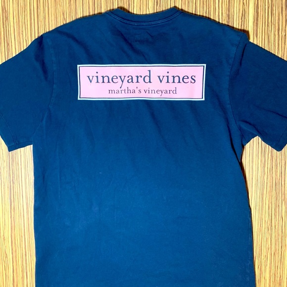 Vineyard Vines Martha’s Vineyard Short Sleeve Tee - Picture 1 of 3